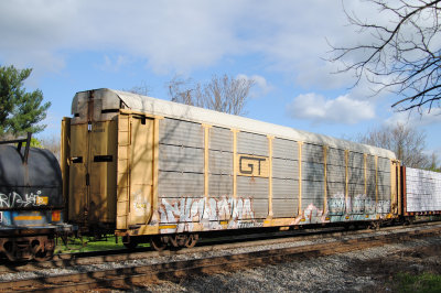963353