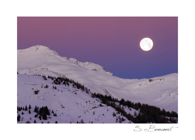 Pleine Lune au-dessus des Alpes