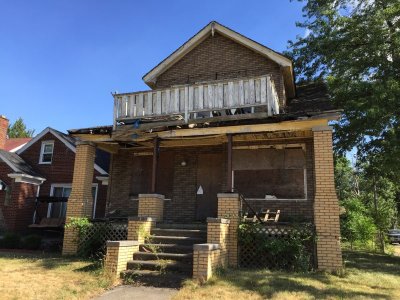 30_days_of_abandoned_detroit_houses_in_june