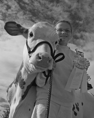 Marissa Apperson and her cow