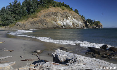 Waikiki Beach / Cape Disappointment on a calmer day