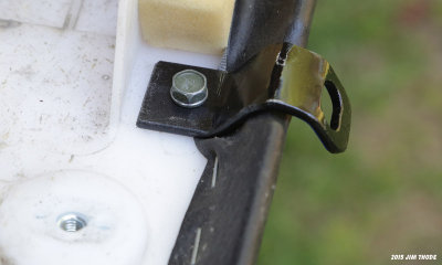 Seat strap/handle tie clips