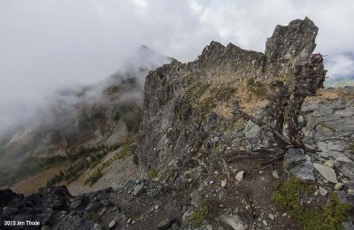 Scramble route on Pinnacle Peak - Looking down