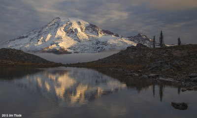 Mt Rainier from Pinnacle Glacier