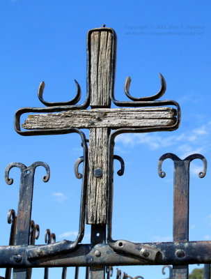 Cross - IMG_1301.JPG