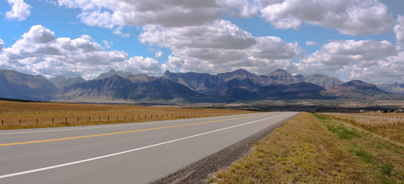 Prairie meets mountains
