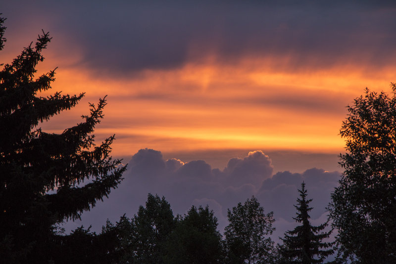 Red sky at night...