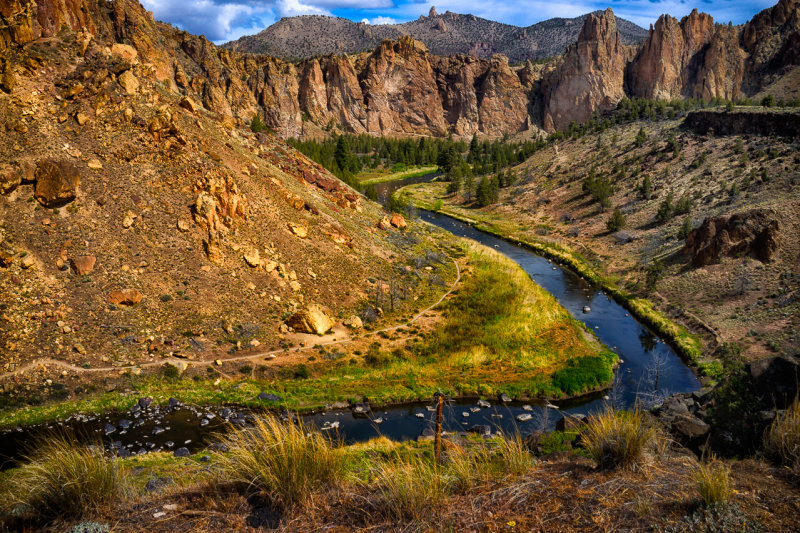 Crooked River in Smith Rock State Park