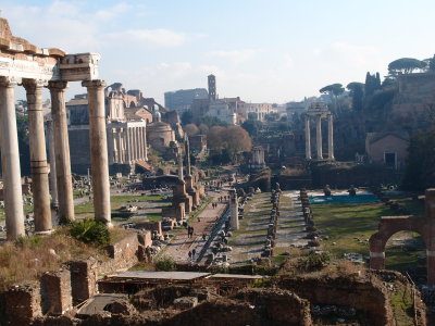 Ruins at the Roman Forum and Coloseum