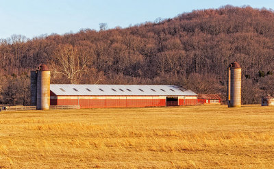 Long Barn with Siloes