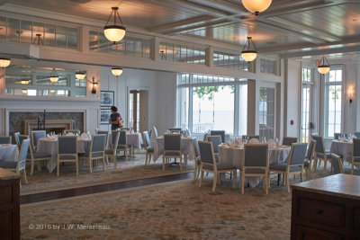 GI-NEWClubhouse-7DiningRoom-1Sep 11 2016.jpg
