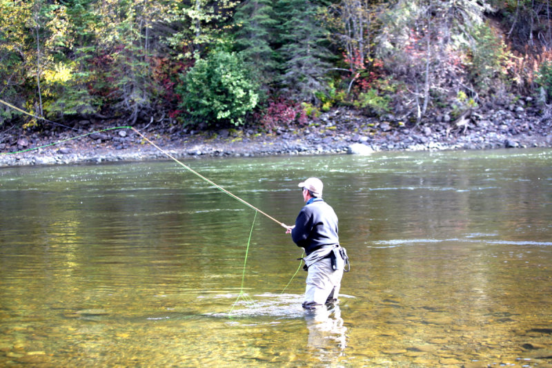 Darren Casting Cane at Ejnars Pool