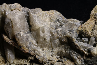 Beidel Quartz with Manganese Oxide