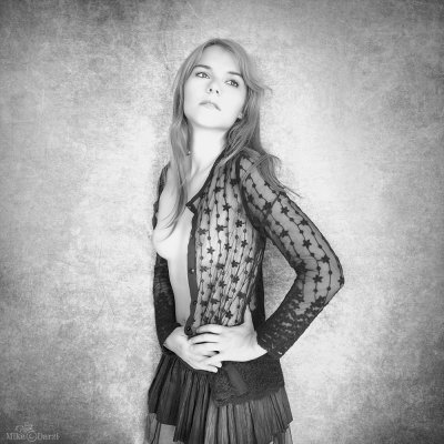 Eliska_097-bw.jpg