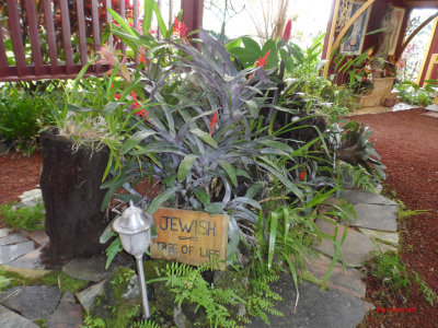 PALEAKU PEACE GARDEN KONA