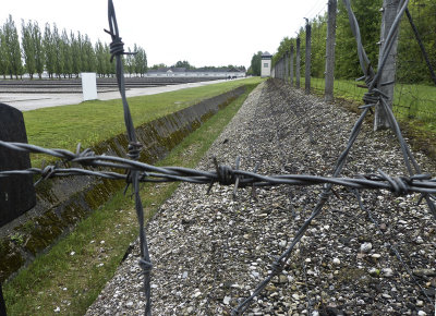 Dachau-barbed wire