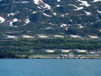 P6256191 - Valdez Pipeline Terminal Storage Tanks.jpg