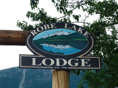 P6266196 - Robe Lake Lodge.jpg
