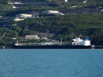 P6256186 - Alaska Legend Super Tanker.jpg