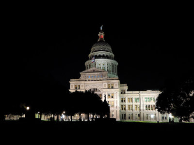 P8083712 - Nightime at the Capitol.jpg