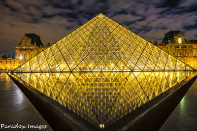 Le Louvre At Night 2