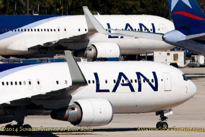 2014 - multiple LAN aircraft on the J-ramp at MIA aviation aircraft stock photo #3260C