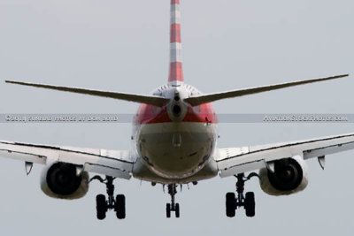 2014 - American Airlines B737-823 on short final approach to DCA aviation airline stock photo #5704C