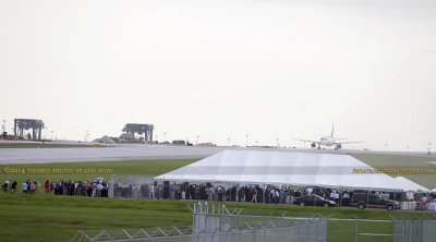 2014 - first flight taxiing back to the VIP tent after landing on FLL's new runway 10-right (JetBlue A320-232 N709JB)