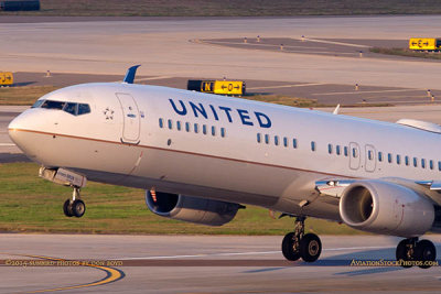 2015 - United Airlines B737-924ER N66828 rare takeoff on runway 28 at TPA aviation airline stock photo #9377C