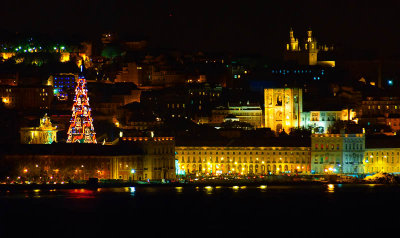 1542. Lisbon at Christmas