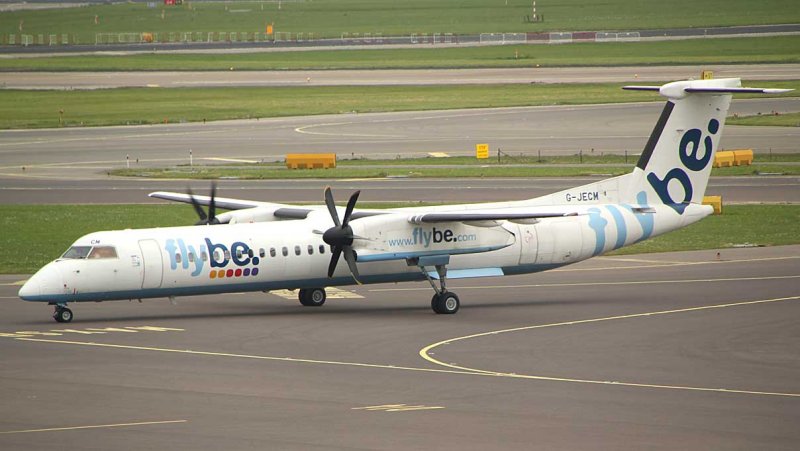 Flybe Dash-8-400 approaching its gate at AMS