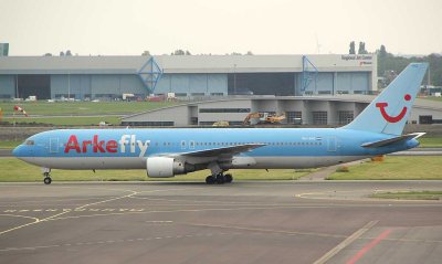 ArkeFly 767-300 at AMS