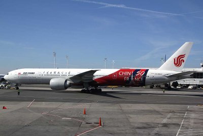 Air China B-777-300ER in special livery commemorating 50 years of diplomatic relationship between China and France