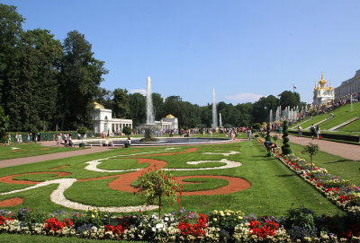 Peterhof garden 6