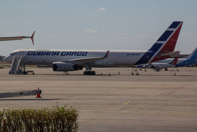 Cubana Cargo Tu-204 parked at HAV