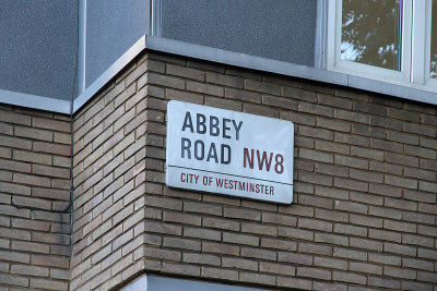 Anne doesn't live far from Abbey Road, so we made a visit. 