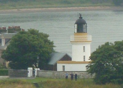 People watching us depart (Cromarty Lighthouse)