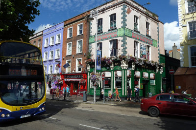 Dublin near the Temple Bar area - lots of traffic, tourists, flowers & pubs 