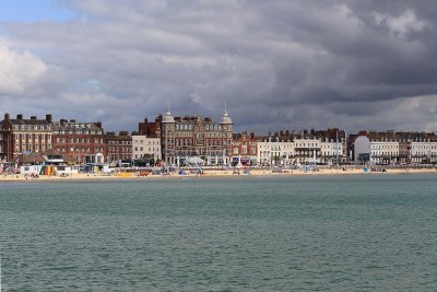 Weymouth is a charming seaside city - much more attractive than the Delaware beaches I'm used to!