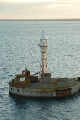 Lighthouse on Portland harbor breakwater at sailaway 