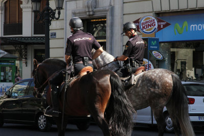 Policia and Burger King in Valencia