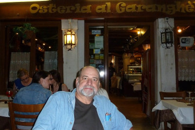 Dinner 1st night was forgettable; 2nd night, Osteria Garanghe in Castello was a keeper. (10-15 min. walk from Rio.)