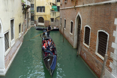 90 degree turn for gondoliers by Howard