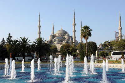 Blue Mosque with fountain and all 6 minarets showing