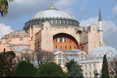 Aya Sofya or Hagia Sofia looks beautiful today