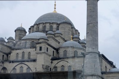 Sultan Ahmet mosque through a bus window on included tour