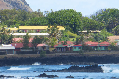 Houses, hotels, businesses around shoreline