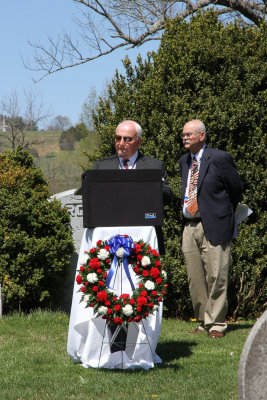 Gordon reads names of AMA alumni who died in past year