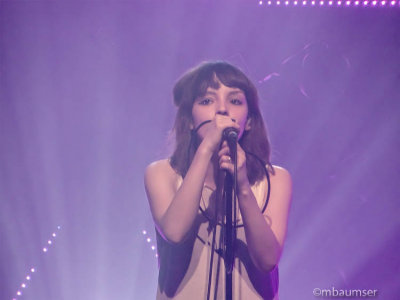 Chvrches 1049