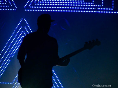 Chvrches 1054